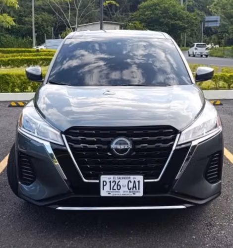 2022 NISSAN KICKS