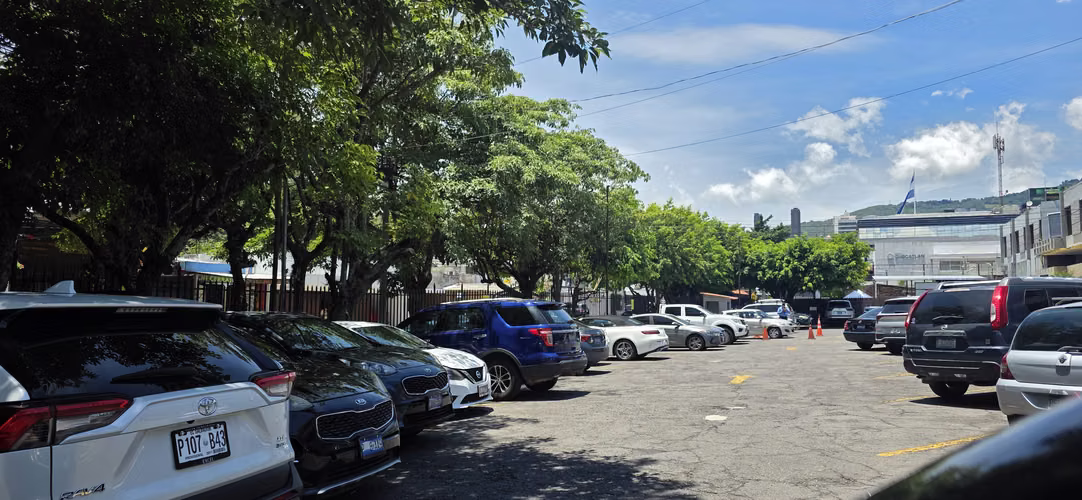 Alquilo local Comercial En  Escalon  - Imagen 13