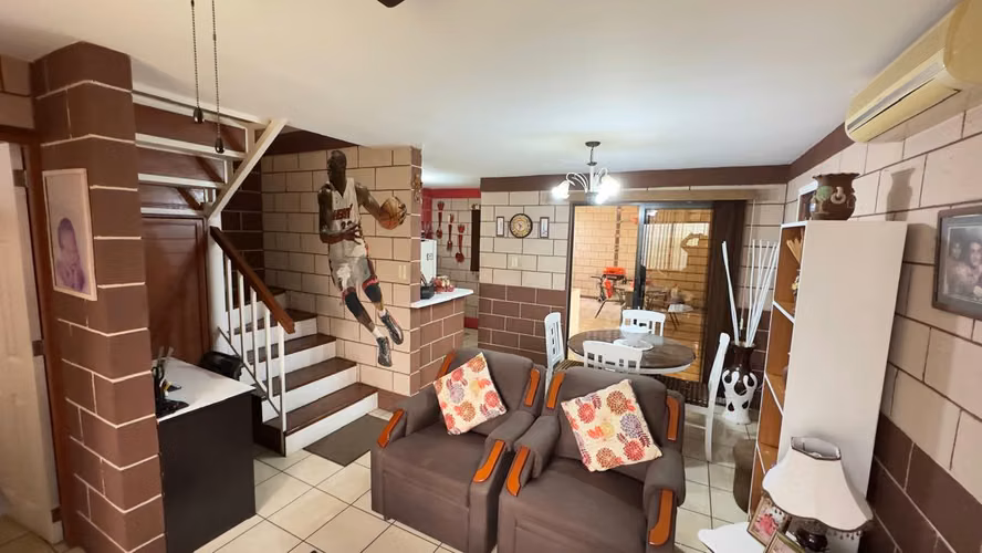 CASA EN VILLA DEL SOL 1, ALTAVISTA - RESIDENCIAL PRIVADO BONITA CASA DE DOS NIVELES