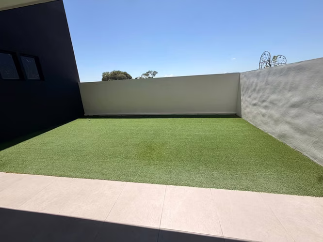 Apartamento con jardín en alquiler | Primer nivel – Colonia Escalón - Imagen 2