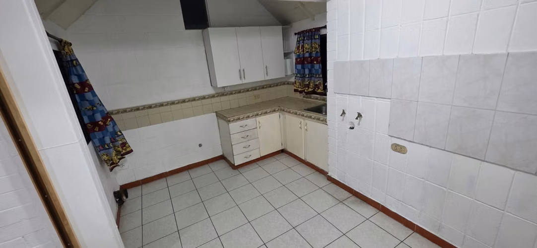 Alquiler Apartamento sin muebles, en Condominio  Las Arboledas S.S., Col. Vista Hermosa, zona redondel el jaguar - Imagen 9