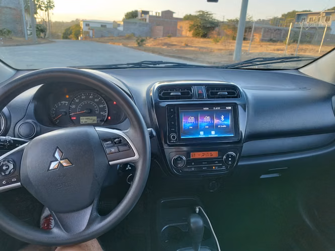 Mitsubishi mirage 