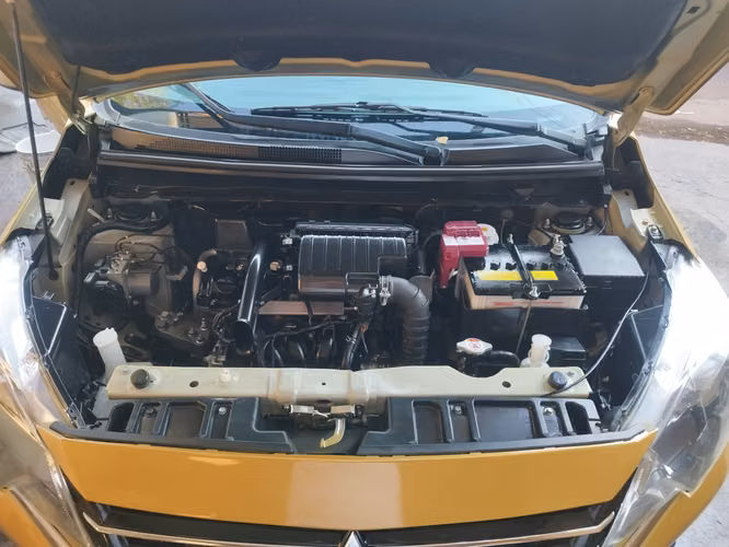 Mitsubishi mirage 