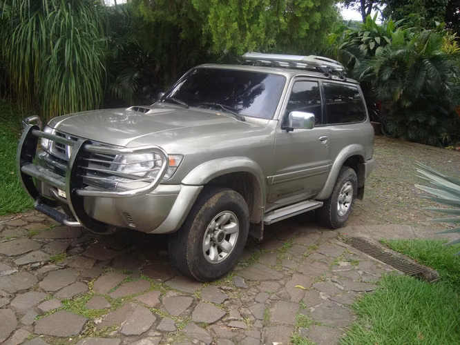 Nissan Patrol 2000 turbo diesel