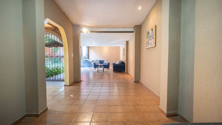 CASA EN ALQUILER | COLONIA ESCALÓN, ZONA AMBROGI, SAN SALVADOR - Imagen 11