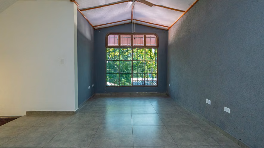 CASA EN ALQUILER | COLONIA ESCALÓN, ZONA AMBROGI, SAN SALVADOR - Imagen 5