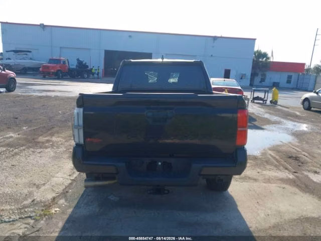 TOYOTA TACOMA SR5 2024 4X2