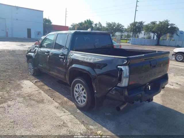 TOYOTA TACOMA SR5 2024 4X2