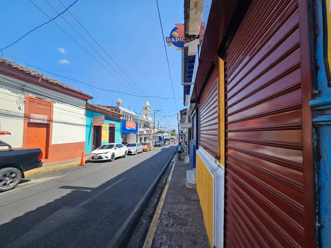 LOCAL EN ALQUILER PARA NEGOCIO O OFICINA  - Imagen 7