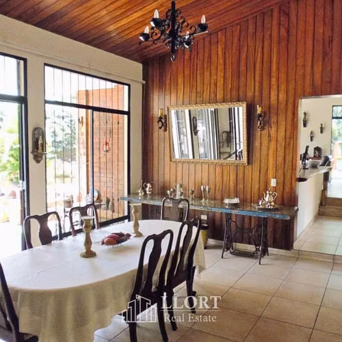 Casa DE UNA PLANTA  en VENTA en Parte Alta de Col. Escalón - Imagen 6