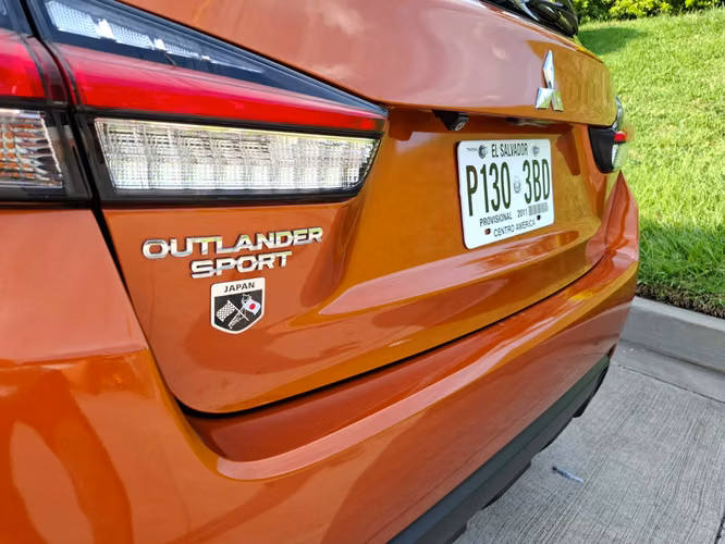 Mitsubishi outlander sport 2020