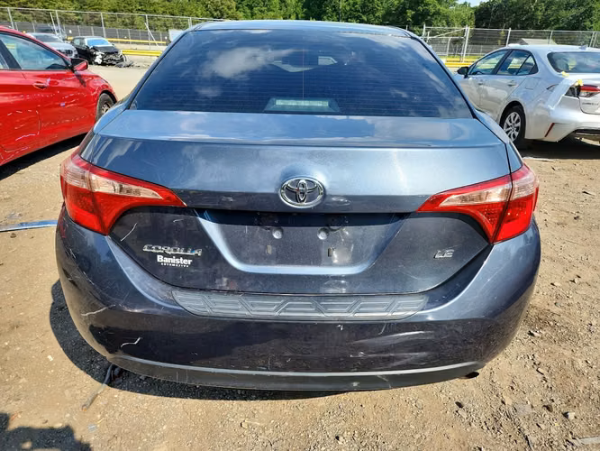 Toyota Corolla 2019 LE - Imagen 6
