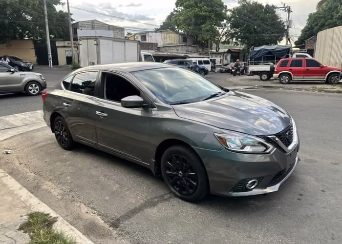Nissan sentra 2019 - Imagen 2