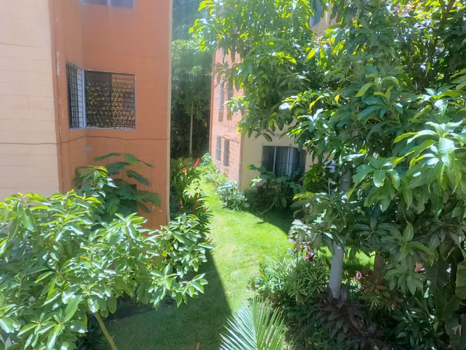 Alquilo Apto. Condominio Monte Maria Edificio D 2° Nivel. Elegante y Full Finos acabados 