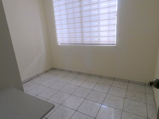 Alquilo Apto. Condominio Monte Maria Edificio D 2° Nivel. Elegante y Full Finos acabados 