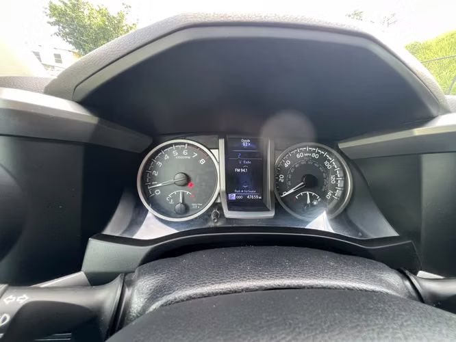 Se vende toyota tacoma 2019 - Imagen 4