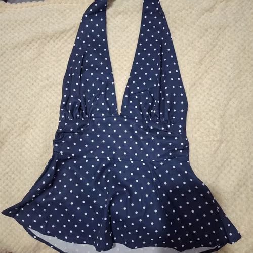 Lindo blusa azul de puntos 