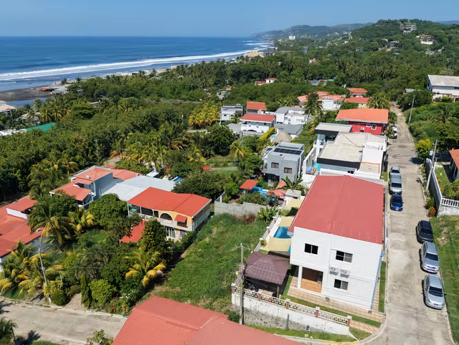 Sell House with Sea View in Lomas de San Blas