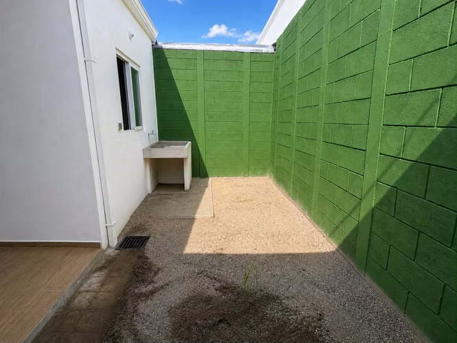 Venta Directa – Modelo Luxor de Esquina en Ciudad Marsella, Cerca de Piscina – $77,500 - Imagen 7