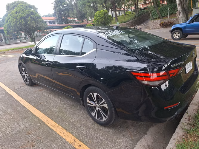 Nissan sentra 2022