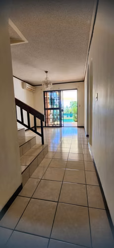 Hermosa y amplia Casa en alquiler Palo Alto, Zaragoza
