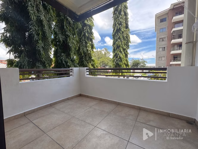 BOSQUES DE LA FLORESTA| PRIMERA PLANTA| C/ LINEA BLANCA| 3 HAB