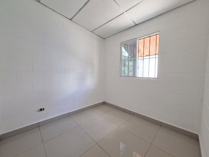 ALQUILO CASA EN ARCOS DE LA CIMA, SAN SALVADOR
