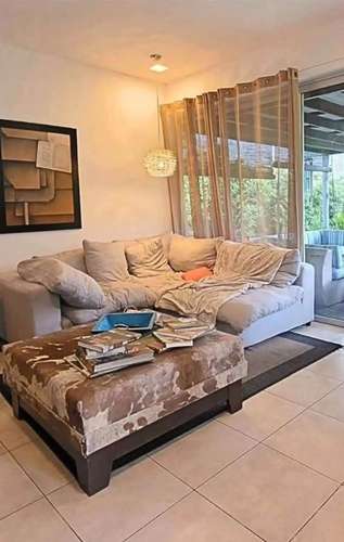 VENTA DE CASA EN Las Piletas III, Santa TeclaUNA RESIDENCIA EXTRAORDINARIA PARA QUIENES BUSCAN ALGO FUERA DE LO COMÚN
