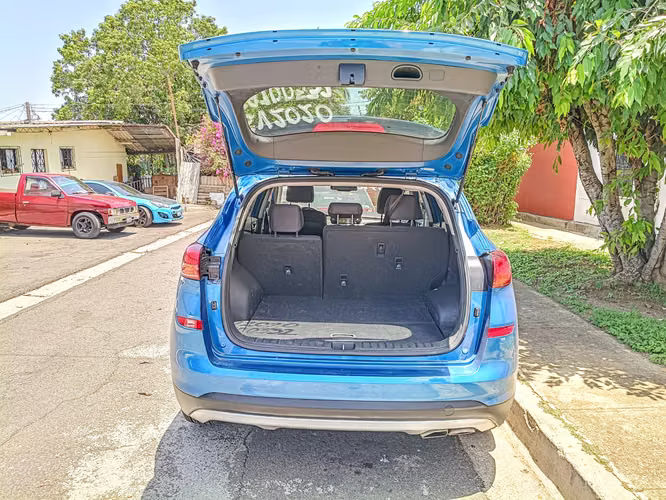 Vendo Hyundai Tucson 2020