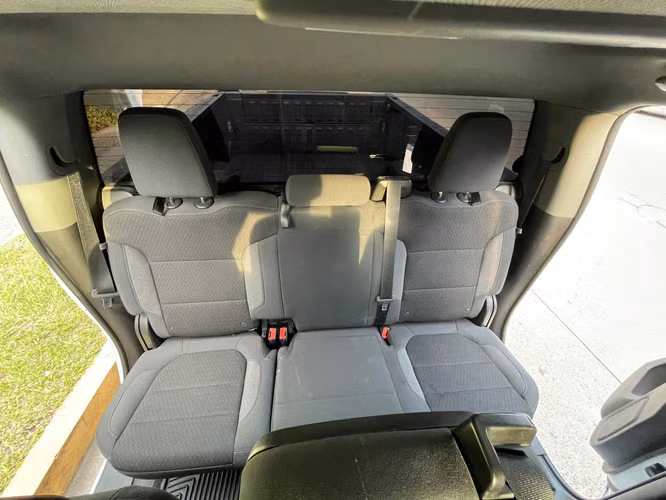 Chevrolet Silverado Custom 2022 4x4 motor 2.7 - Imagen 7