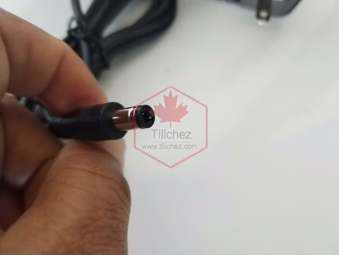  Fuente 9V 2A nueva, compatible con routers