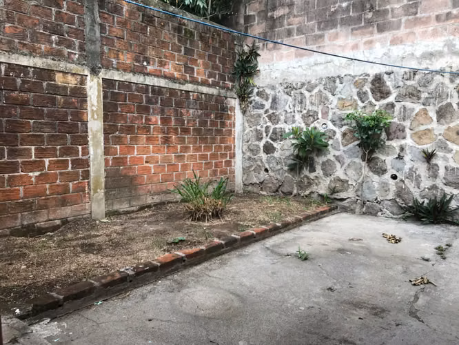 Miralvalle!! alquiló casa ampia para vivienda u oficina, zona Selectos  y Dola City - Imagen 12