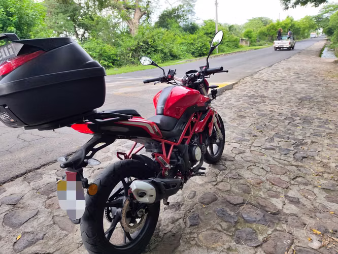 Benelli TNT  - Imagen 6
