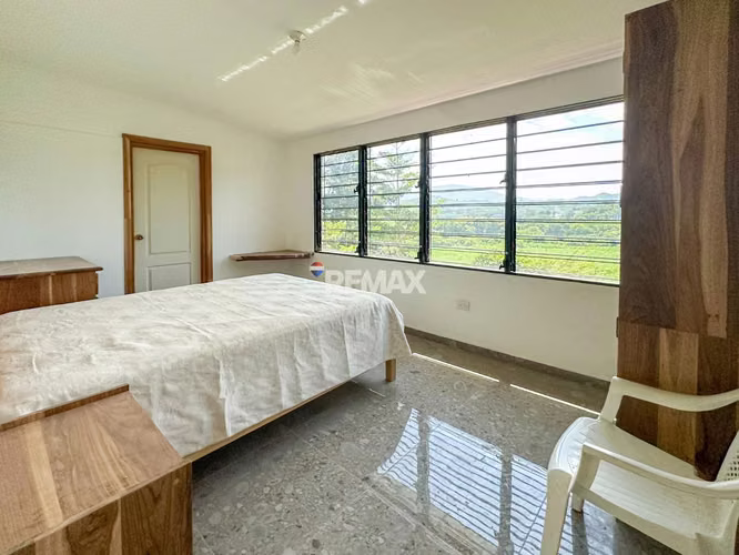 Hacienda de Recreo con Vista al Volcán de San Salvador — Tepecoyo, La Libertad