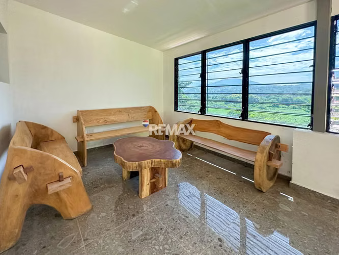 Hacienda de Recreo con Vista al Volcán de San Salvador — Tepecoyo, La Libertad