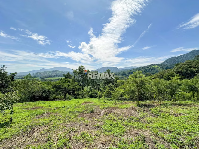Hacienda de Recreo con Vista al Volcán de San Salvador — Tepecoyo, La Libertad