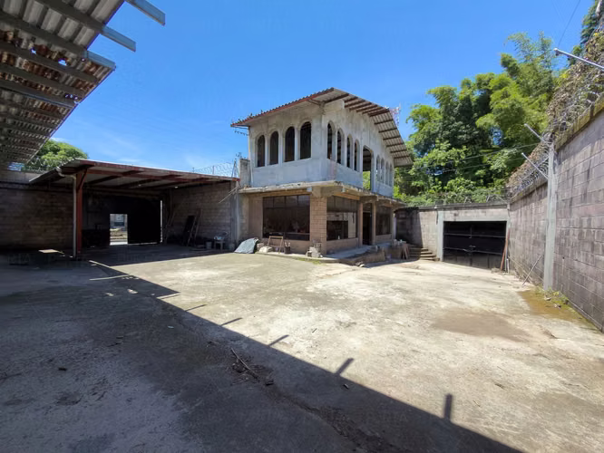 EN ALQUILER | LOCAL COMERCIAL Y BODEGA EN SAN MARTÍN, SAN SALVADOR - Imagen 2