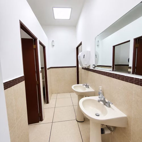 LA MASCOTA LOCAL 175M2 ALQUILER $3,325 + IVA - Imagen 5