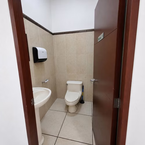 LA MASCOTA LOCAL 175M2 ALQUILER $3,325 + IVA - Imagen 7