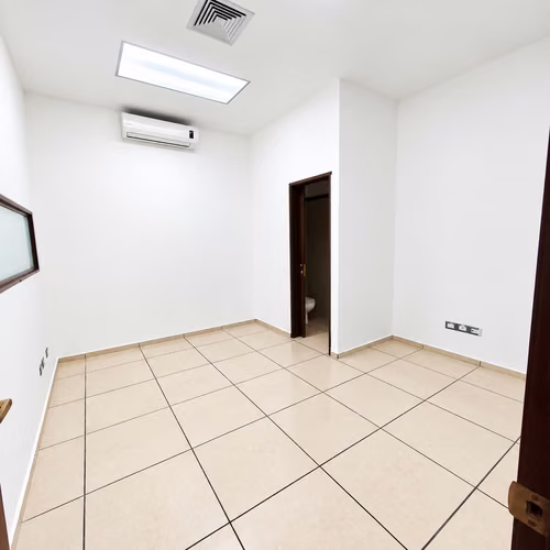 LA MASCOTA LOCAL 175M2 ALQUILER $3,325 + IVA - Imagen 10