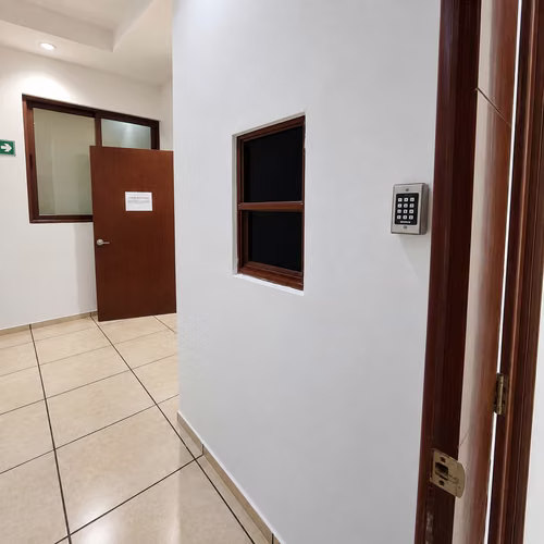 LA MASCOTA LOCAL 175M2 ALQUILER $3,325 + IVA - Imagen 8