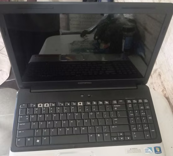 Laptop Compaq no funciona a el sistema se apaga rapido - Imagen 2