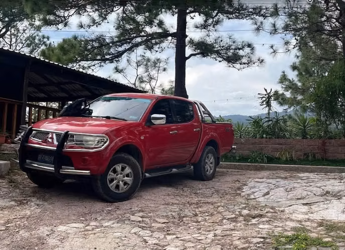 Mitsubishi L - uso familiar mantenimientos al dia 