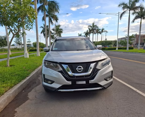 Vendo Nissan Rogue
