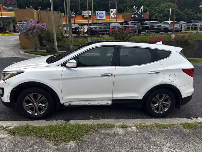 HYUNDAI SANTA FE SPORT 2013 – 2.4