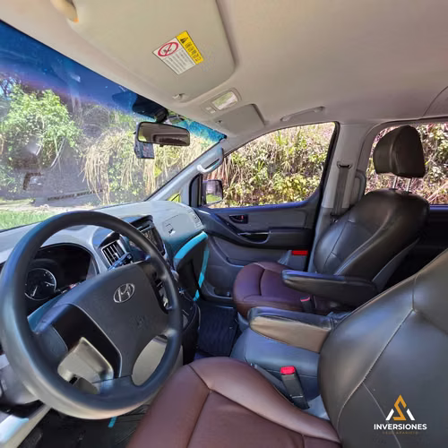 HYUNDAI GRAND STAREX 2018