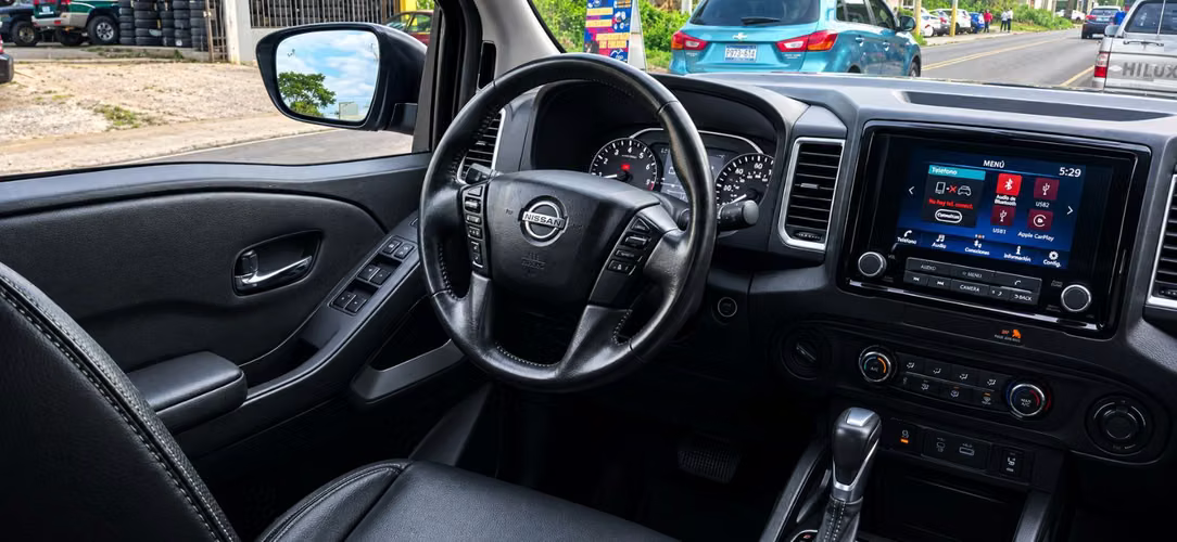 Nissan Frontier 2023