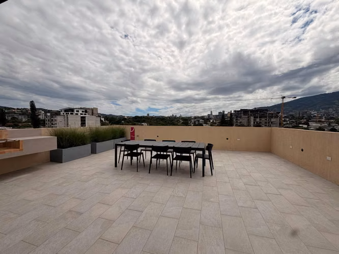 SE VENDE APARTAMENTO TORRE VERA SAN FRANCISCO, AMUEBLADO El apartamento tiene solo 1 año de construido y cuenta con valú - Imagen 13