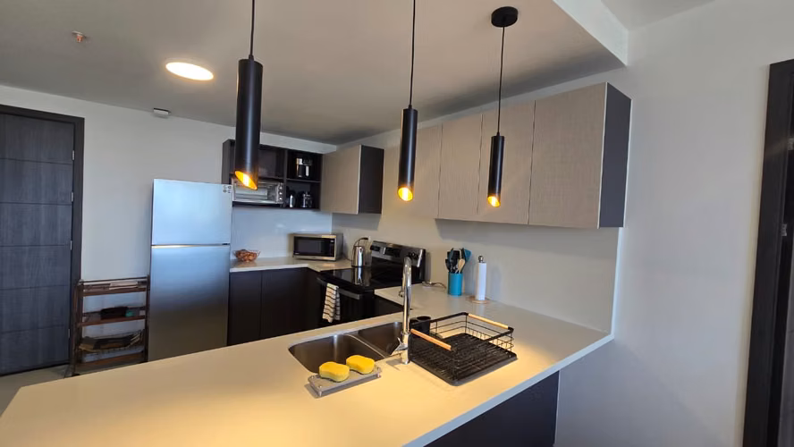 SE VENDE APARTAMENTO ALTURAS DEL BOSQUE NUEVO CUSCATLÁN Espacio: 154.86 m² (Nivel 7) | Vistas panorámicas 2 parqueos en  - Imagen 9
