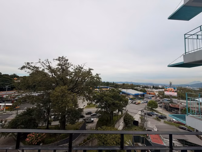 APARTAMENTO EN VENTA EN COLONIA ESCALON | VISTA AL VOLCAN - Imagen 10